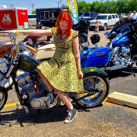 Meet your Posher, Krista Marie 🤖 - Picture 14 of 16